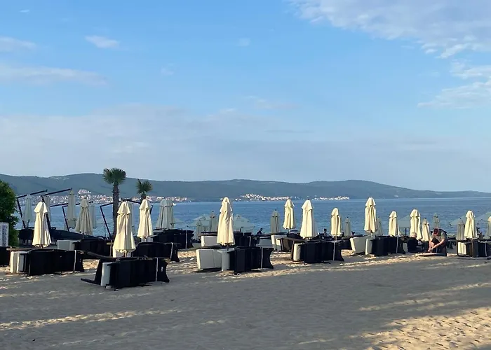 Esperanto 403 Large Sunny Sunny Beach